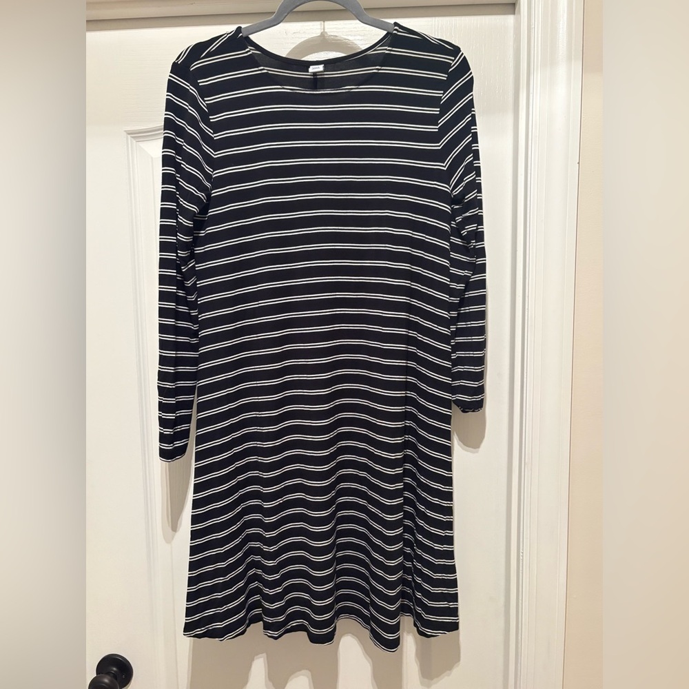 Women’s long sleeve swing dress old navy size small